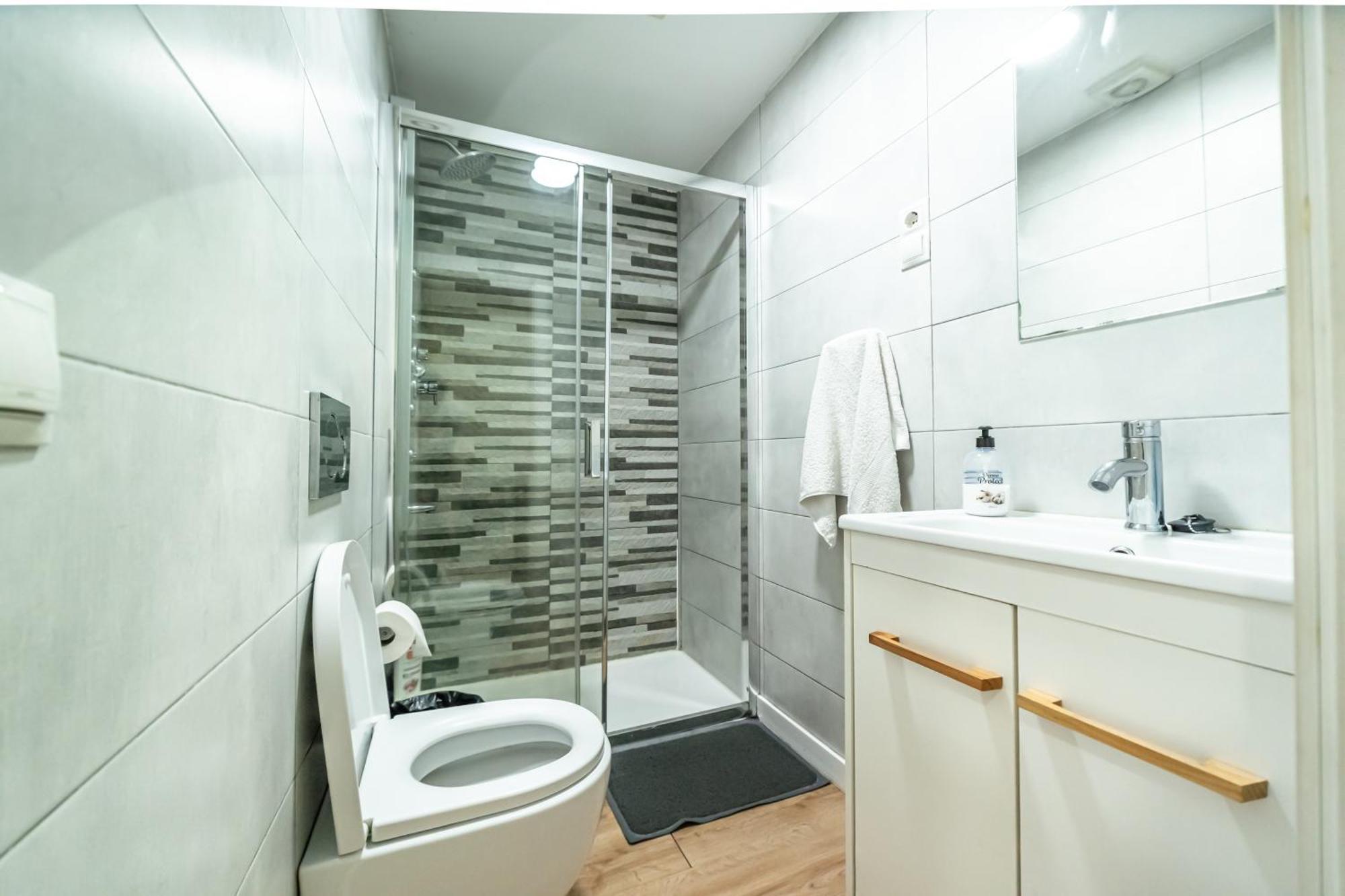 דירות מדריד New Flat , Modern , Wifi, 10Min Sol, 5 Reina Sofia מראה חיצוני תמונה