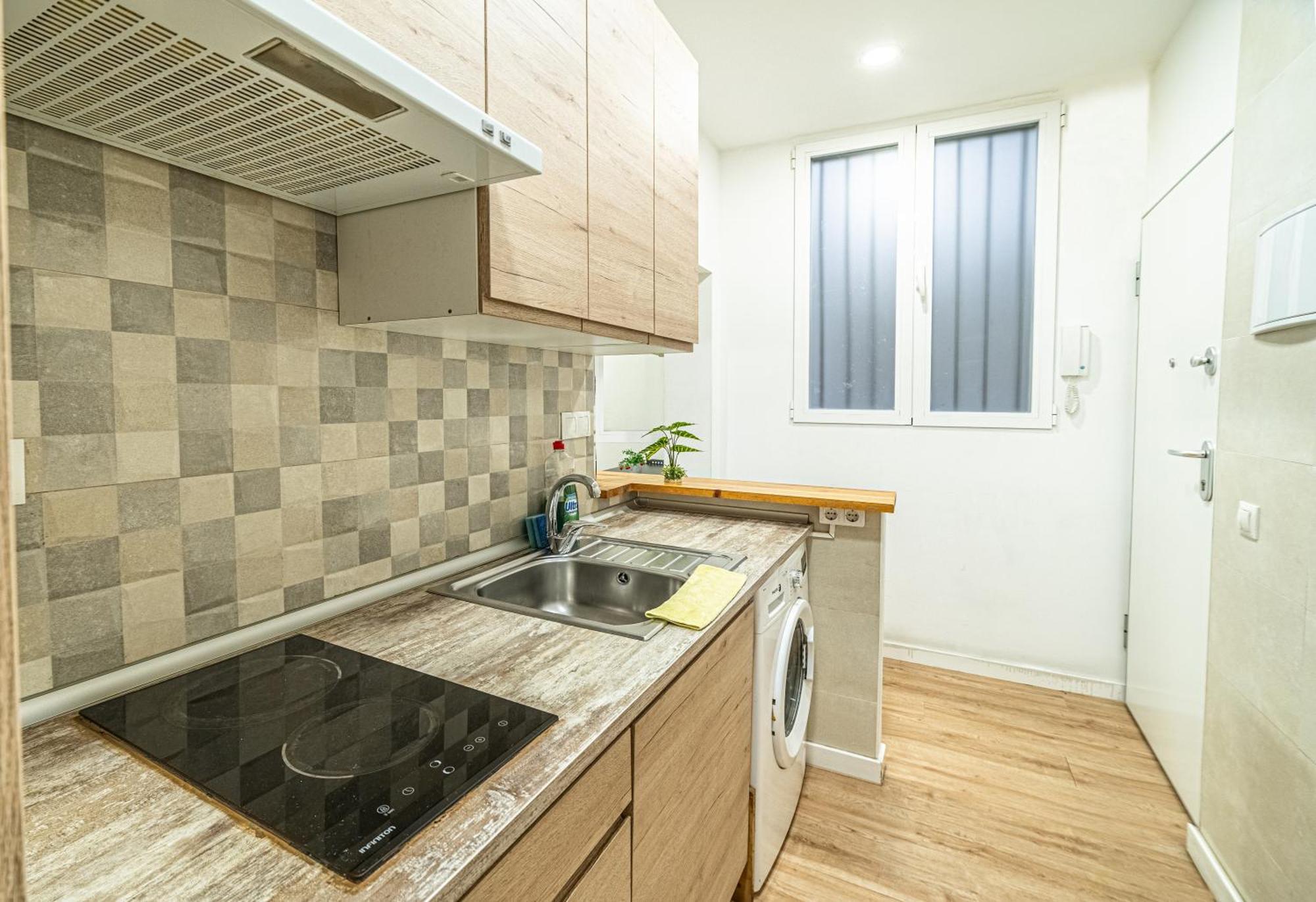 דירות מדריד New Flat , Modern , Wifi, 10Min Sol, 5 Reina Sofia מראה חיצוני תמונה